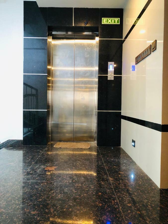 Ashoka Chottanikkara Hotel